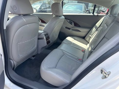 Used 2010 Buick LaCrosse CXL w/ Luxury Package FWD image 9