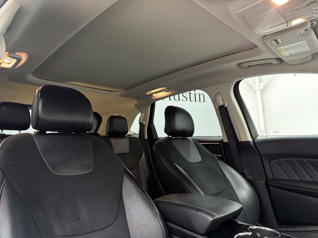 Used 2015 Ford Edge Sport w/ Equipment Group 401A AWD/4WD image 30