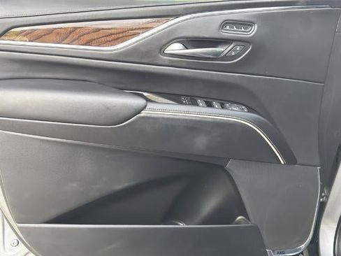 Used 2021 Cadillac Escalade Premium Luxury Platinum w/ LPO, Radiant Package AWD/4WD image 10