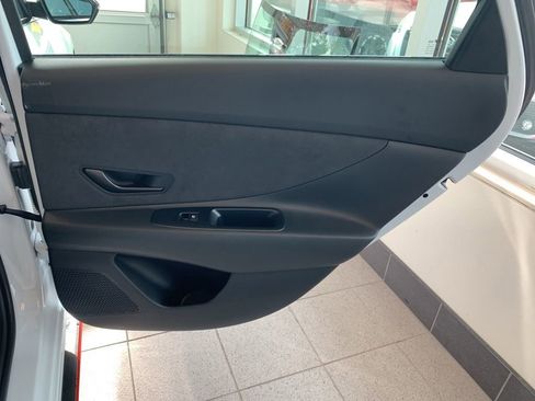 New 2026 Hyundai Elantra N FWD image 19