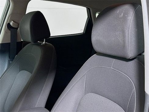 Used 2023 Hyundai Kona SEL image 19