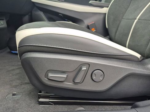 New 2025 Kia EV6 GT-Line image 11