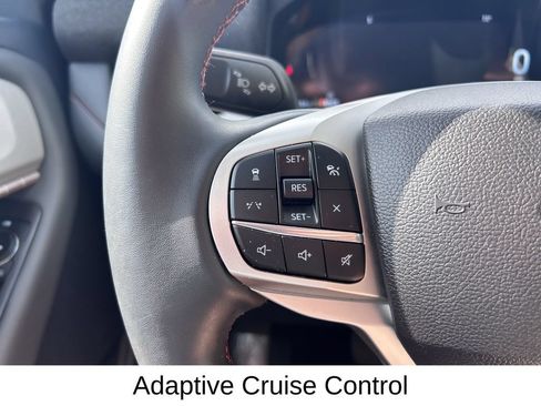 Certified 2025 Ford Explorer Active w/ Active Comfort Package AWD/4WD image 32