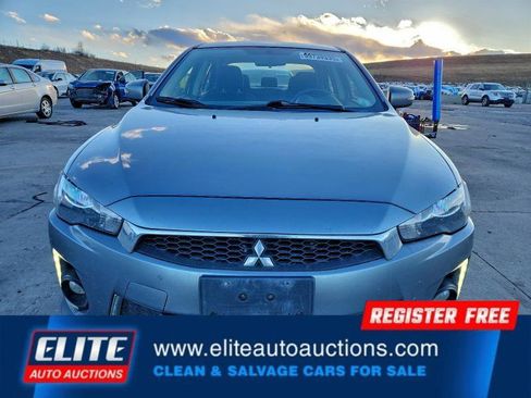 Used 2017 Mitsubishi Lancer ES image 9