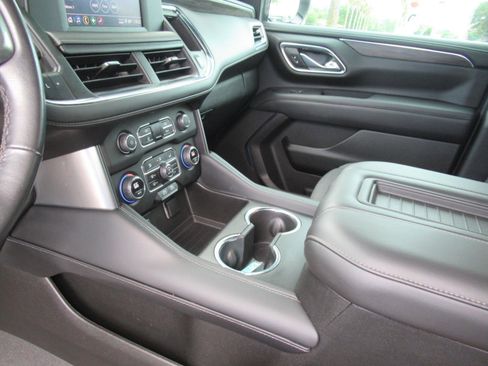 Used 2023 Chevrolet Tahoe LS AWD/4WD image 17