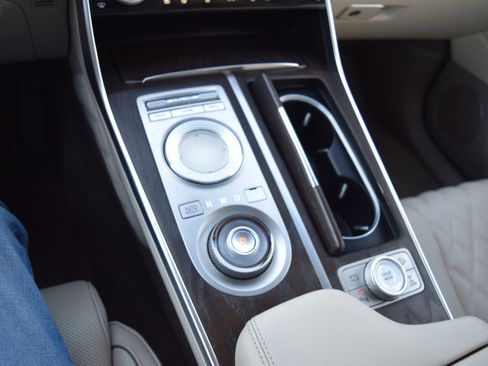 Used 2022 Genesis GV80 3.5T w/ Prestige Package 07 image 17