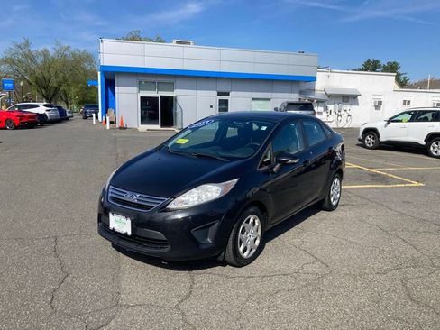 Used 2013 Ford Fiesta SE FWD image 20