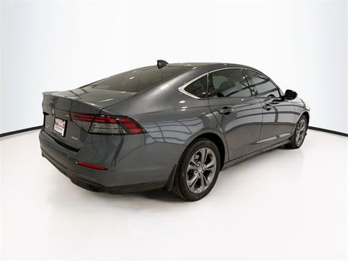 Used 2023 Honda Accord EX-L image 6