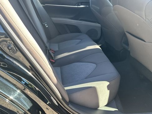 Used 2022 Toyota Camry LE image 15