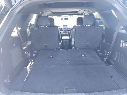 Used 2022 Ford Explorer ST w/ Equipment Group 401A AWD/4WD image 7