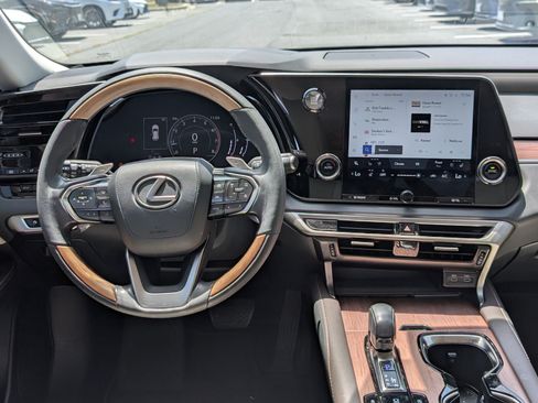 Used 2023 Lexus RX 350 Premium w/ Accessory Package AWD/4WD image 15
