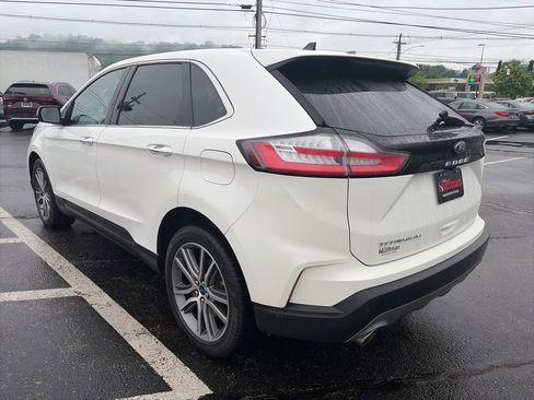 Used 2022 Ford Edge Titanium AWD/4WD image 5