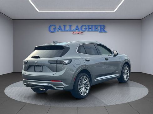 Used 2024 Buick Envision Avenir image 4