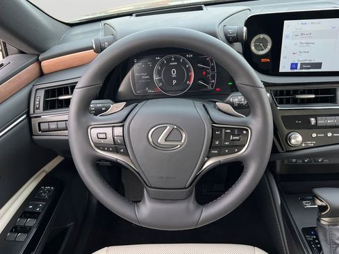 New 2025 Lexus ES 350 w/ Premium Package image 14