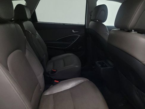 Used 2018 Hyundai Santa Fe Limited image 19