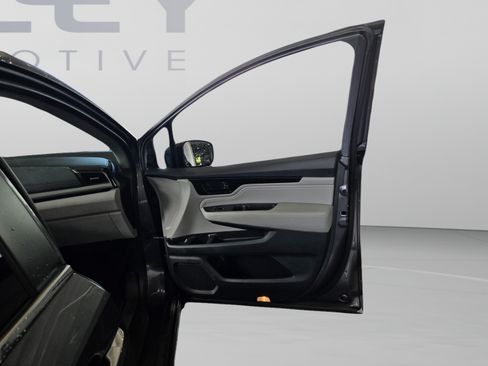 Used 2022 Honda Odyssey Touring image 27