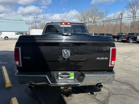 Used 2016 RAM 1500 Laramie w/ Convenience Group image 4