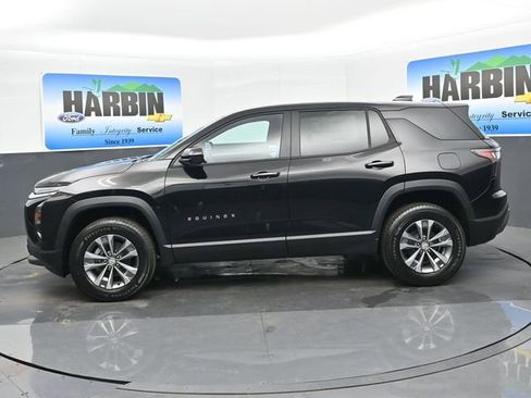 New 2026 Chevrolet Equinox LT image 2