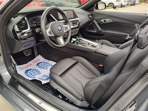 Certified 2025 BMW Z4 sDrive30i image 20