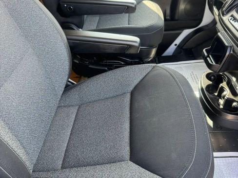 Used 2025 RAM ProMaster 2500 w/ Convenience Group image 30