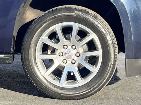 Used 2018 GMC Yukon Denali image 31