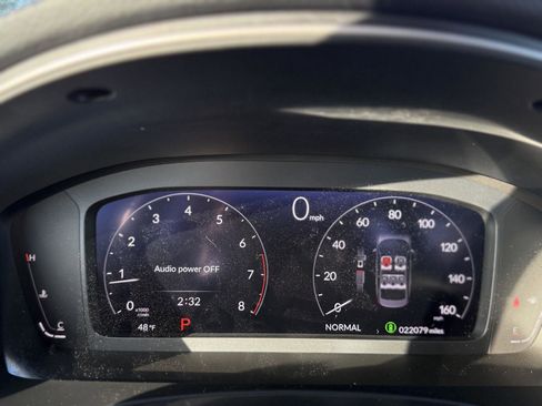 Used 2022 Honda Civic Touring image 17