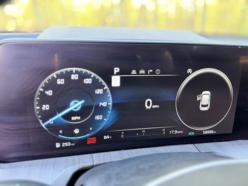 Used 2023 Kia Telluride SX image 16