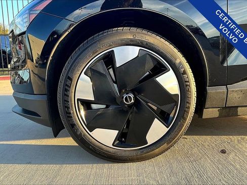 Certified 2025 Volvo EX30 Plus w/ Climate Package image 11