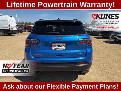 Used 2025 Jeep Compass Limited AWD/4WD image 5