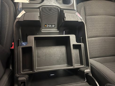 Used 2022 Chevrolet Silverado 1500 RST image 40