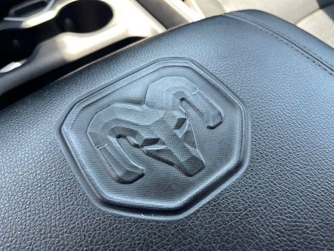 Used 2020 RAM 2500 Laramie AWD/4WD image 25