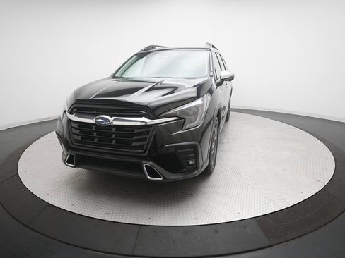 Used 2023 Subaru Ascent Touring image 12