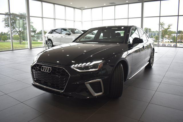 Used 2023 Audi A4 2.0T Premium Plus w/ Premium Plus Package AWD/4WD image 3