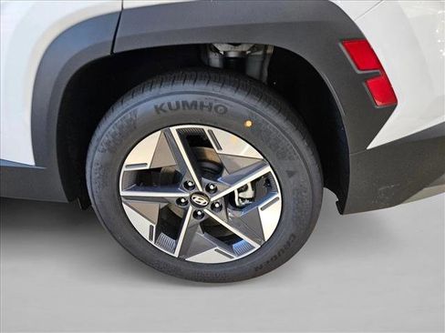Used 2026 Hyundai Tucson SEL FWD image 8