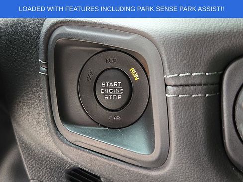 Used 2025 Jeep Wrangler Unlimited Sahara w/ Safety Group AWD/4WD image 25