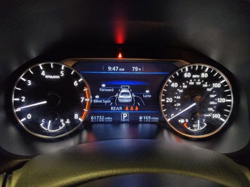 Used 2024 Nissan Altima 2.5 SR FWD image 23