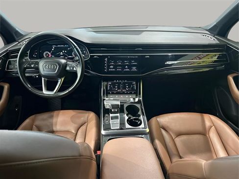 Used 2021 Audi Q7 3.0T Premium Plus w/ Premium Plus Package AWD/4WD image 15