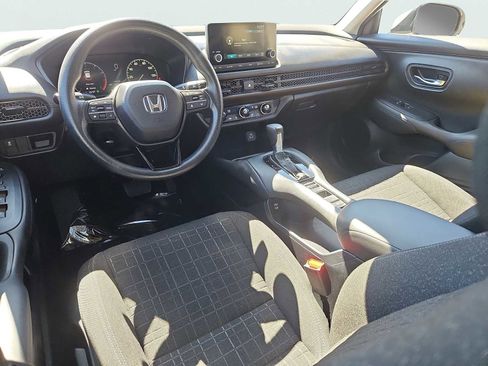 Used 2024 Honda HR-V LX image 11