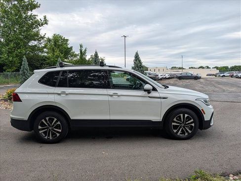 Used 2023 Volkswagen Tiguan S w/ Driver Assistance Package FWD image 6