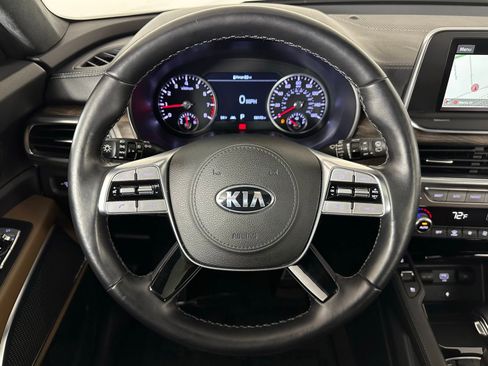 Used 2020 Kia Telluride SX w/ SX Prestige Package image 11