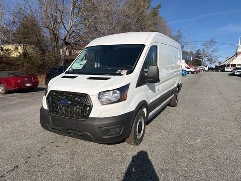 New 2024 Ford Transit 250 148 Medium Roof image 3