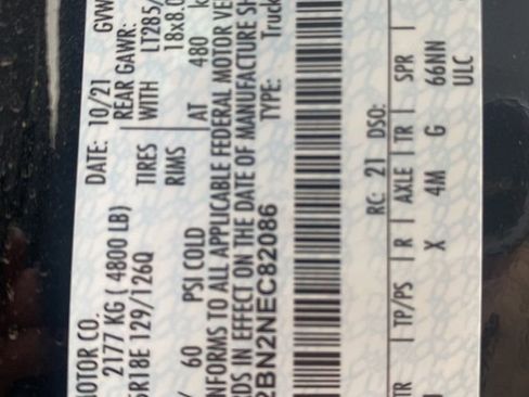 Used 2022 Ford F250 Lariat w/ Tremor Off-Road Package image 11