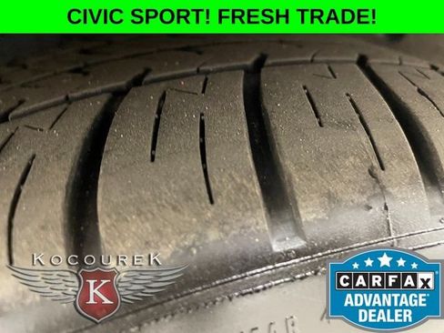 Used 2022 Honda Civic Sport image 8