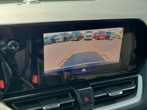 Used 2025 Chevrolet TrailBlazer LT FWD image 28