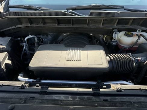 Used 2021 Chevrolet Silverado 1500 LTZ AWD/4WD image 35