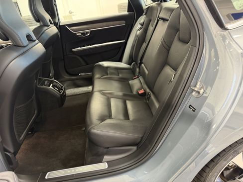 Used 2023 Volvo S90 B6 Plus AWD/4WD image 23