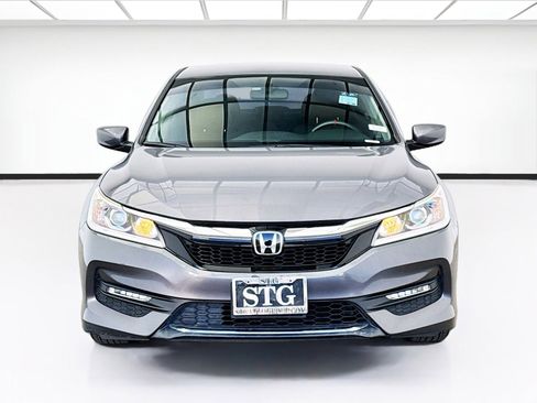 Used 2017 Honda Accord LX image 2