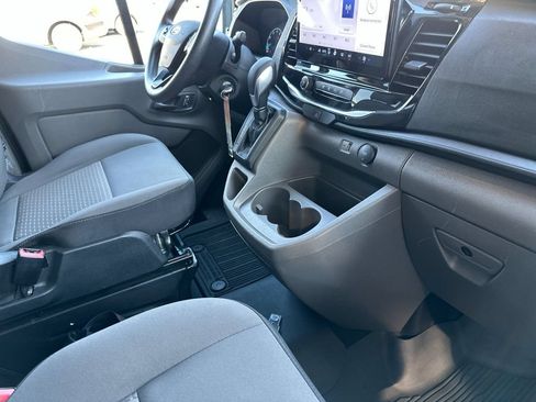 Certified 2025 Ford Transit 350 XLT RWD image 15