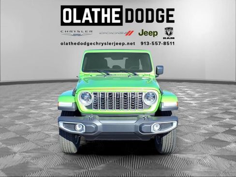 New 2026 Jeep Wrangler Sahara image 8