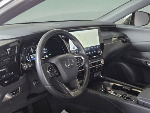 Certified 2025 Lexus RX 350 Premium w/ Accessory Package (Z1) FWD image 17